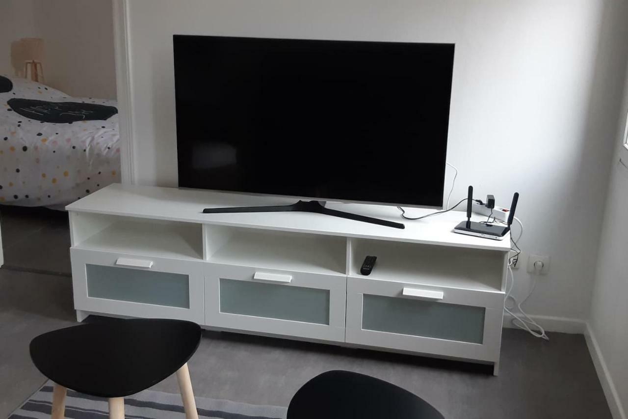 Elbeuf Etage 1 Sweet Home Netflix Wifi Exteriör bild